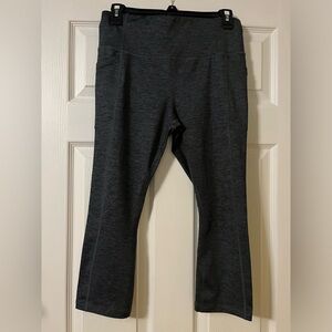 Women’s capri pants.